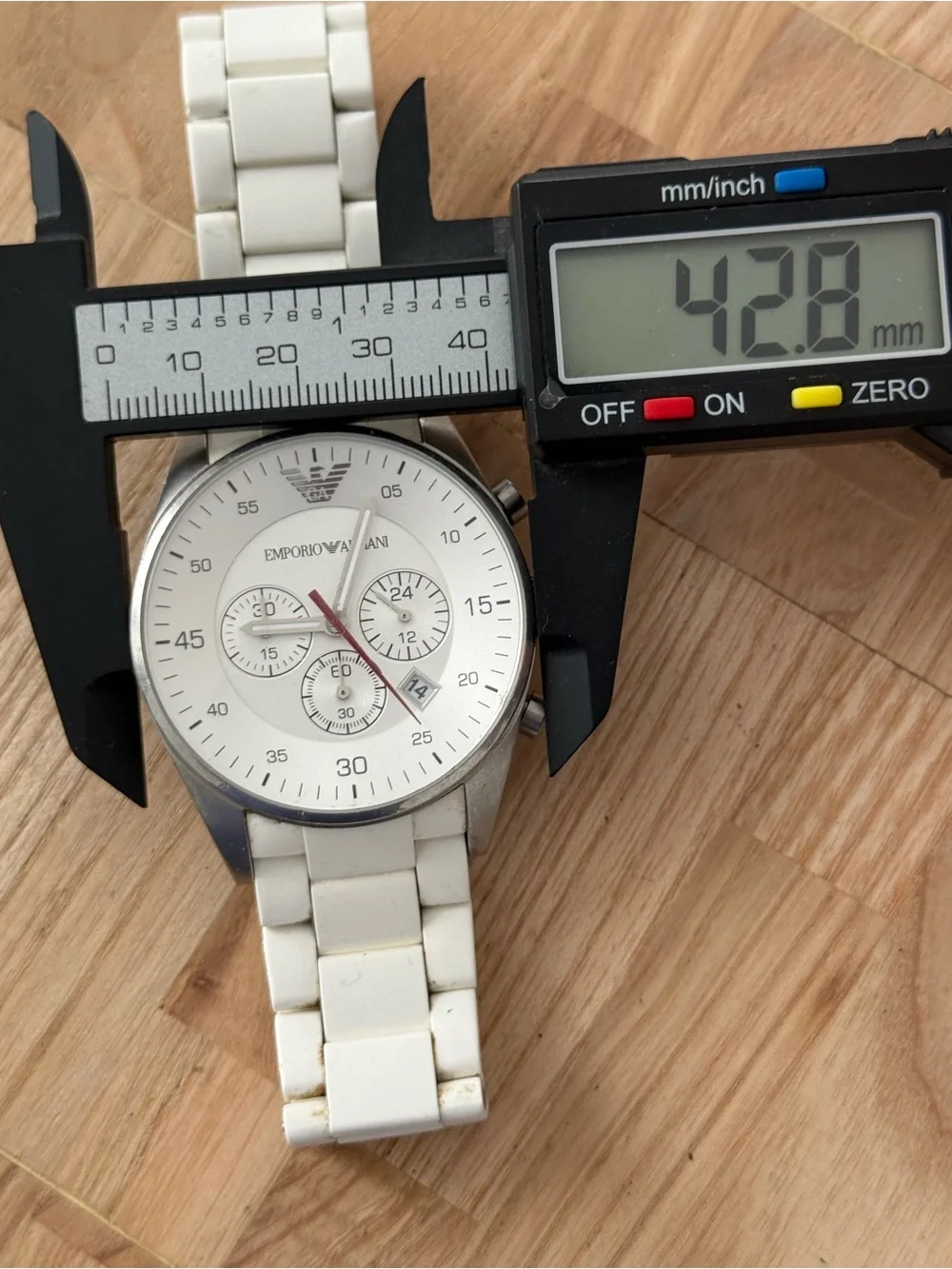Emporio Armani Rare Chronograph Men’s Watch White Dial Silicone/Stainless Strap